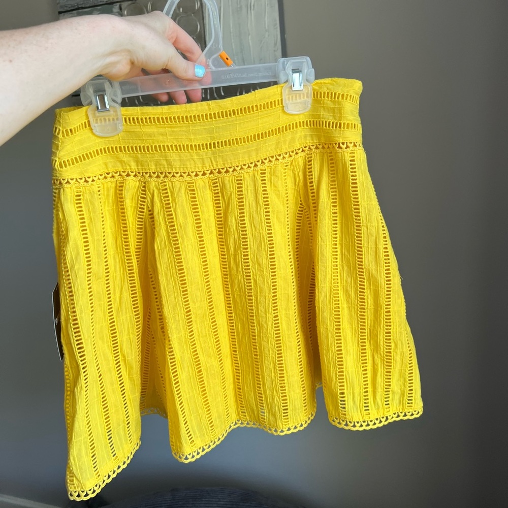 mini skirt